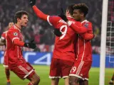 Coman, Lewandowski y Müller celebran uno de los goles del Bayern al Besiktas.