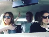 Leticia Dolera se ha marcado un flashmob junto a unas amigas en un coche, interpretando Lo malo.