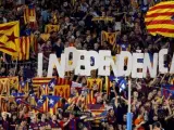 Proclamas independentistas en el Camp Nou.