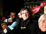 El expresidente catalán Carles Puigdemont, durante una concentración en la localidad belga de Lovaina, organizada por la Asamblea Nacional Catalana (ANC) con motivo de los 100 días de su huida de España.