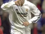 Imagen de archivo de Raúl González, celebrando un gol con en Real Madrid en un partido de Liga de Campeones.