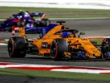 Fernando Alonso, al volante del McLaren MCL33.