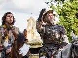 Adam Driver y Jonathan Pryce como los peculiares Sancho y Quijote de 'El hombre que mató a Don Quijote'.