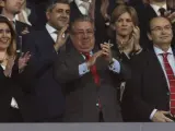 El ministro del Interior, Juan Ignacio Zoido (en el centro), durante la final de la Copa del Rey de fútbol.