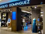 Imagen de una tienda de Adolfo Domínguez.
