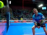 Paquito Navarro, jugador del circuito profesional del World Padel Tour, en Zaragoza.