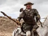 Jonathan Pryce, protagonista en el tráiler en español de 'El hombre que mató a Don Quijote'.