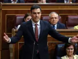 El presidente del gobierno Pedro Sánchez, durante su intervención en la sesión de control en el Congreso de los Diputados.