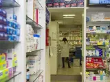 Medicamentos en una farmacia.