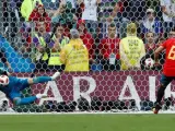 Akinfeev le detiene el lanzamiento de penalti a Koke en la tanda del España - Rusia del Mundial.