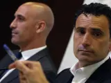 Luis Rubiales (i), y el nuevo director deportivo de la selección española, José Francisco Molina (d).