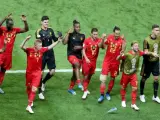 Jugadores de la selección de Bélgica celebran su victoria ante Brasil en cuartos de final del Mundial de Rusia 2018.