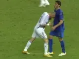 Momento exacto del cabezazo de Zidane a Materazzi.
