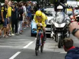 El galés Geraint Thomas (Sky), con el maillot amarillo del Tour de Francia, en la contrarreloj.