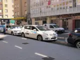 Taxis en la parada de la estación de autobuses de Santander