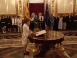 Rosa María Mateo, en el momento de prometer el cargo como administradora de RTVE.