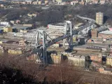 Vista del puente Morandi, el viaducto que se ha derrumbado en Génova (Italia).