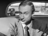 Este entrañable actor centenario (sigue trabajando a día de hoy, en la serie Fly) fue el villano de Sabotaje (1942) y otro de los pacientes psiquiátricos de Recuerda (1945).