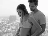 La actriz Natalia Sánchez muestra su embarazo junto a su pareja, el actor Marc Clotet.