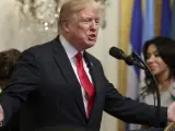 El presidente estadounidense, Donald J. Trump, habla durante la celebración del Mes Nacional de la Herencia Hispana en la Casa Blanca, en Washington.