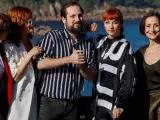 El director Carlos Vermut y las actrices Natalia de Molina, Carme Elías, Eva Llorach y Najwa Nimri durante la presentación de su película 'Quién te cantará' en el Festival de San Sebastián.