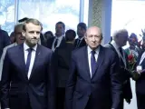 El presidente francés, Emmanuel Macron, y su ministro de Interior, Gérard Collomb.