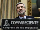 Ángel Acebes ante la comisión sobre la presunta financiación irregular del PP en el Congreso.