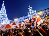 Aficionados de River Plate en la Puerta del Sol de Madrid.
