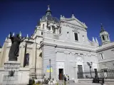 La Catedral de la Almudena de Madrid.