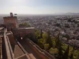 Alcazaba de la Alhambra, vista de la ciudad de Granada