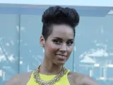 Alicia Keys asistiendo a los Premios Aria
