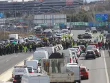 Los taxistas de Madrid cortan la M-40