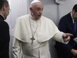 El papa, en el avión de regreso de Panamá