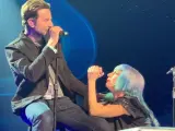 Vídeo del día: Lady Gaga y Bradley Cooper cantan 'Shallow' en Las Vegas