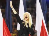 Christina Aguilera fdurante su actuación en la Super Bowl.