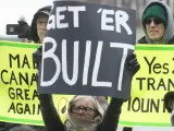 Una protesta para exigir la expansión del polémico oleoducto Trans Mountain, en Alberta, Canadá, en una imagen de archivo.