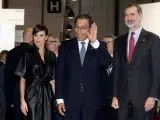 Los Reyes, don Felipe y doña Letizia, junto al presidente de Perú, Martín Vizcarra (c), durante la inauguración de la Feria Internacional de Arte Contemporáneo ARCO 2019.