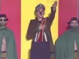 Drag Boy ironizó con humor con la crispación de España y, ataviada en un inicio como secretaria, se transformó en un Francisco Franco muy carnavalesco, en la gala Drag Queen 2019 de Las Palmas de Gran Canaria.