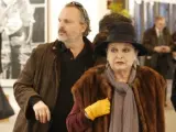 Miguel Bosé y su madre, Lucía Bosé, en la feria de arte ARCO.