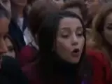 Arrimadas y Villacís, increpadas en la marcha del 8-M.