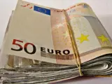 Un fajo de billetes de 50 euros.