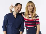 Patricia Conde y Ángel Martín en una foto promocional de su nuevo programa tras 'Sé lo que hicisteis'.