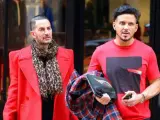 Marc Jacobs y su marido Char Defrancesco en el Soho de Nueva York.