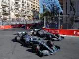 Valtteri Bottas y Lewis Hamilton, durante el GP de Azerbaiyán.