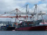 Contenedores Maersk puerto de Vigo