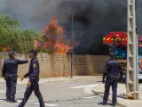 Sucesos.- Pasan a planta los dos hombres que permanecían en la UCI de Ibiza tras el incendio del edificio