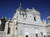 La Catedral de la Almudena de Madrid.