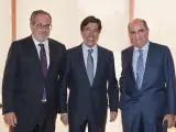 El presidente de Sacyr, Manuel Manrique, Carceller y Moreno Carretero