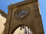 Jaén.- La segunda puerta de arquitectura efímera de Baeza luce ya para celebrar el Corpus Christi