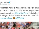 Tuit de Pedro Sánchez felicitando a la selección femenina tras la buena imagen en el Mundial femenino.